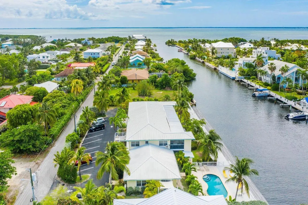 Holiday home Snug Harbour View Condo #8 George Town Cayman Islands